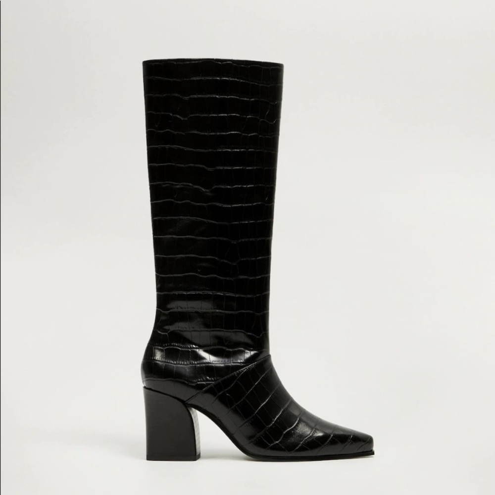 Black knee high boots